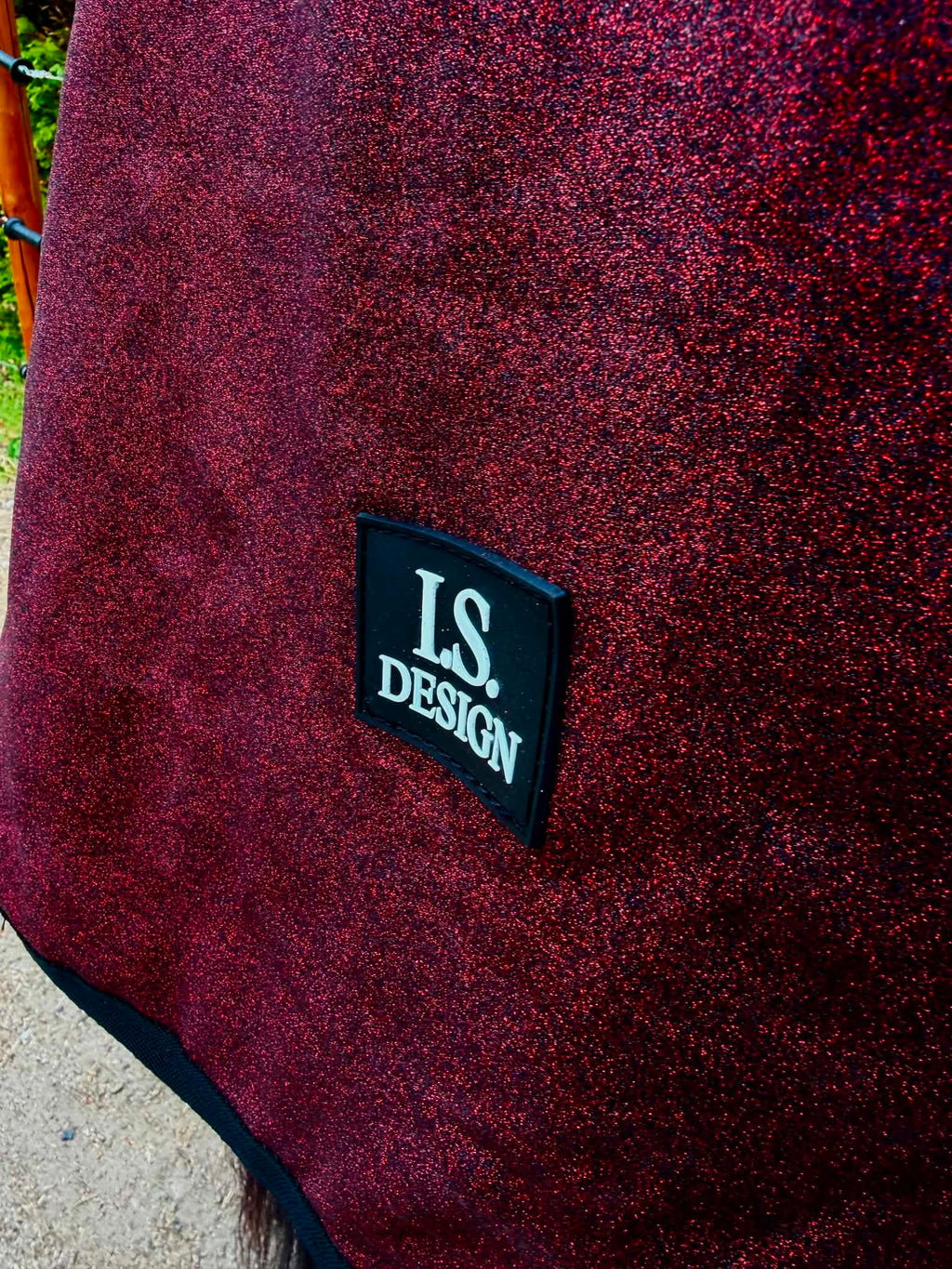 I.S. Design – Stævne dækken med glitter - Cherry