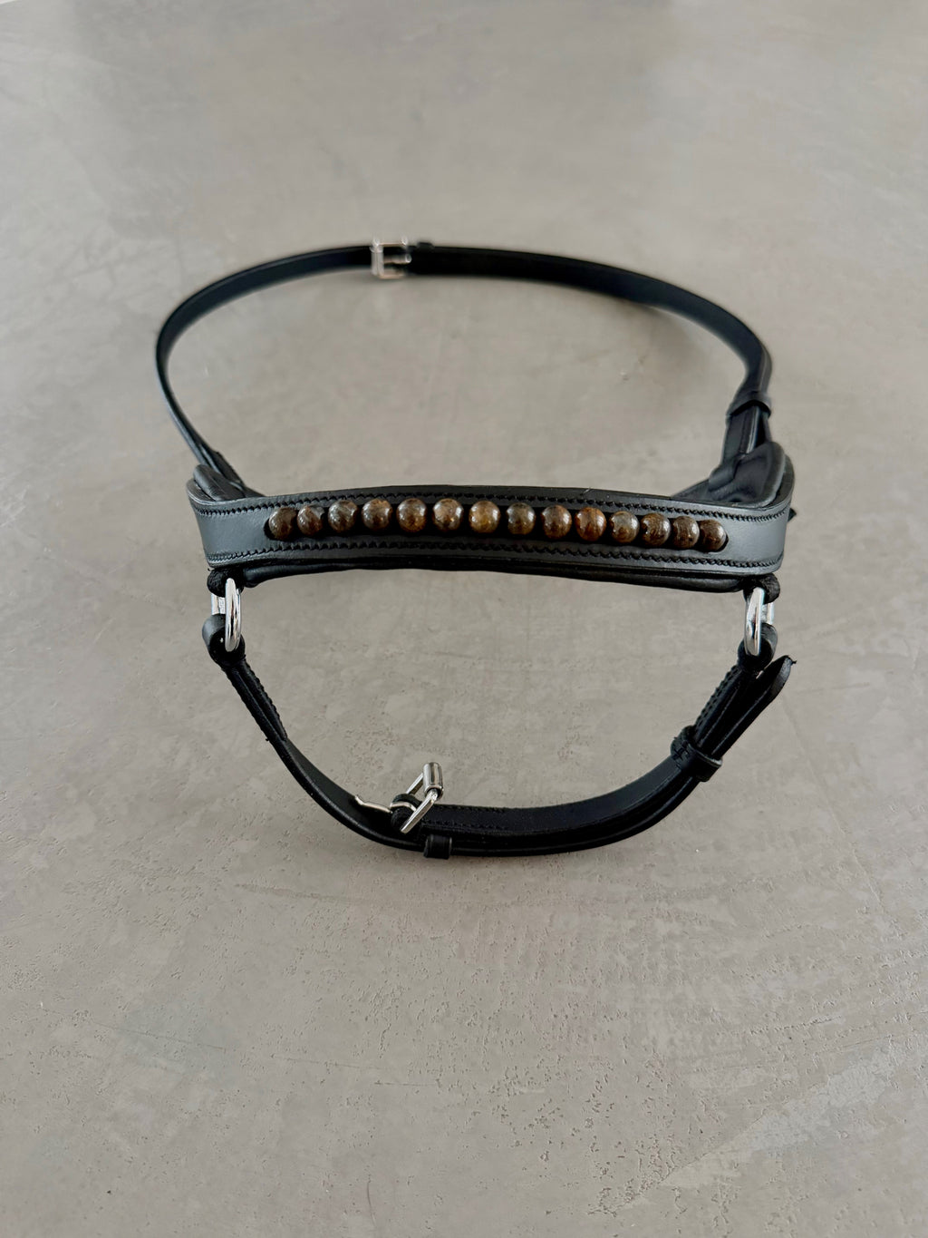 Anatomisk kombineret næsebånd - Brownie