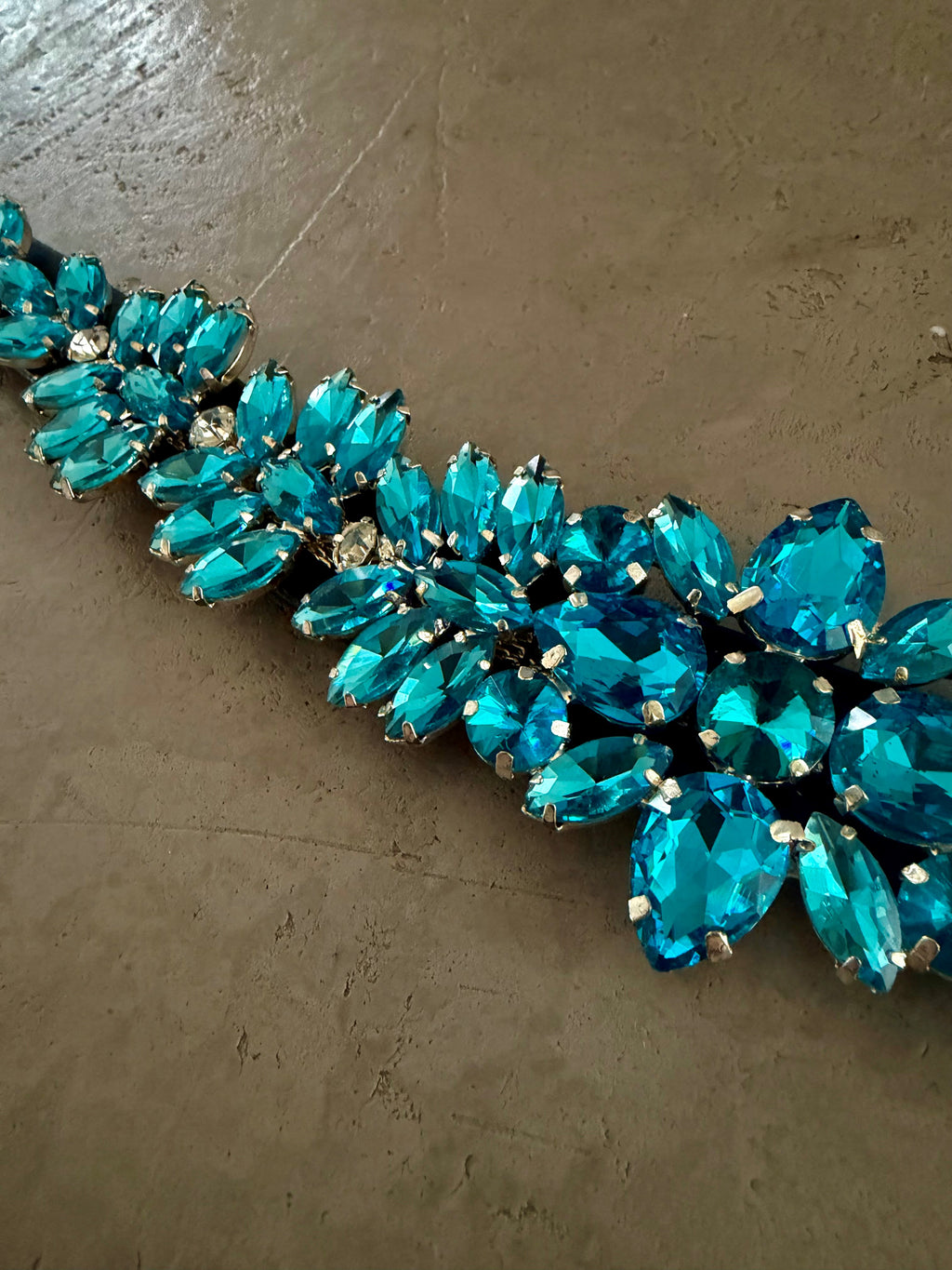I.S.Design - Krystal pandebånd - Ice Blue