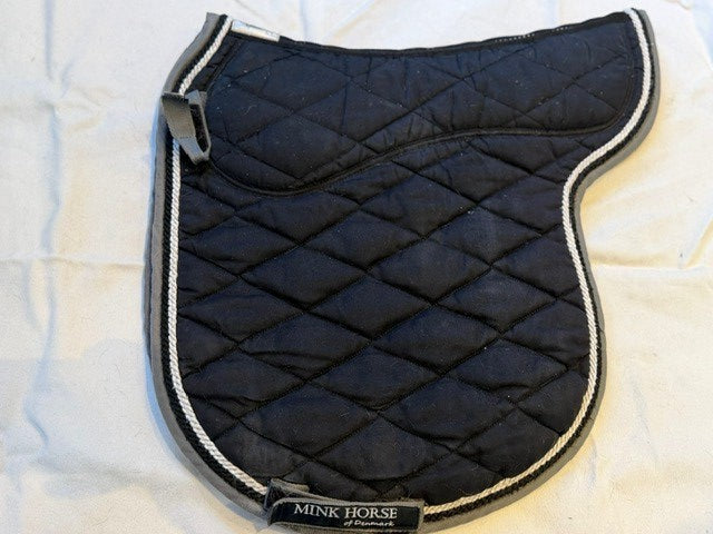 Mink Horse Sadelunderlag - sort